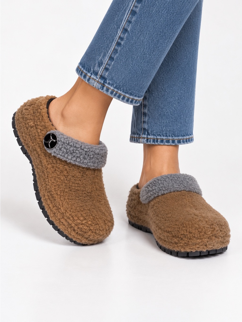 Crocs x Lil Nas X platform Mega Crush clogs brown Sherpa women’s 8